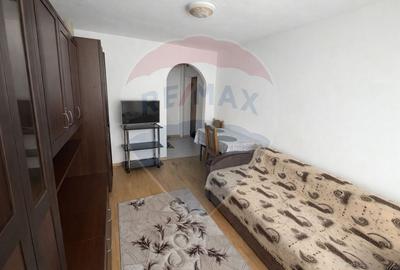 Apartament cu 2 camere de vânzare – Zona Cetate - 1