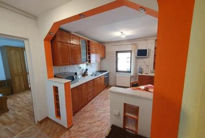 Apartament cu 2 camere decomandat, mobilat în Astra