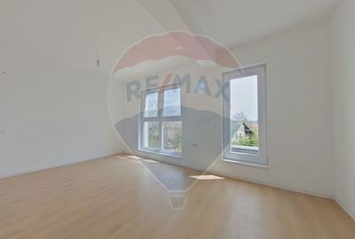 Casa/vila cu 5 camere, comision 0% la cumparator - 17