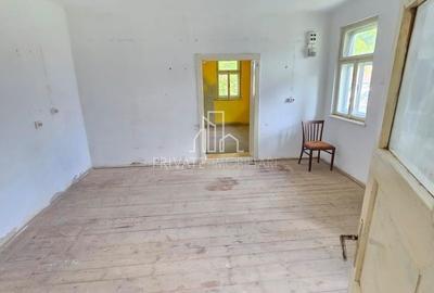 Casa individuala, cu Teren de 12 ari, Str Principala Voiniceni - 9