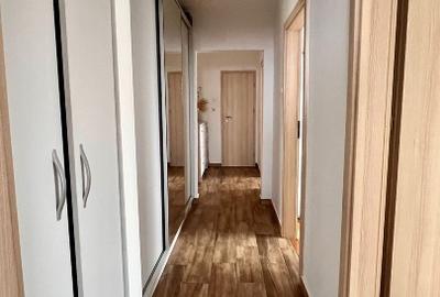 Vând apartament 5 camere - 12