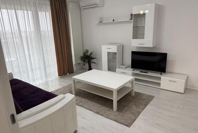 Apartament cu 2 camere semidecomandat, mobilat în Aviației