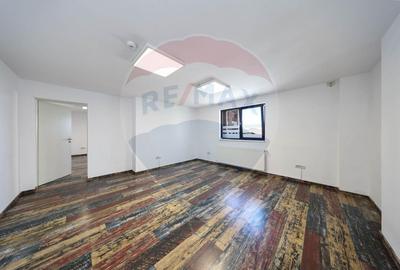Spațiu de birouri  zona 13 Decembrie- Etaj 1 - 26