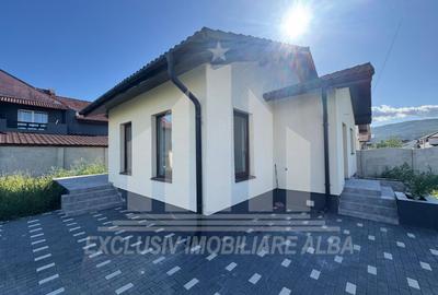 Casă individuală cu 3 camere în Micești