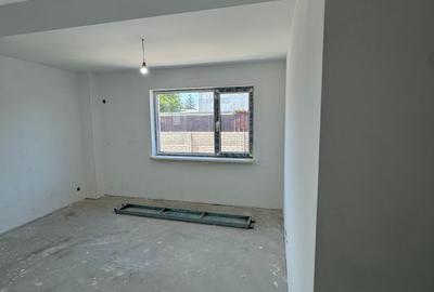 Apartament 3 camere decomandat nou/ metrou 1 Mai - 13