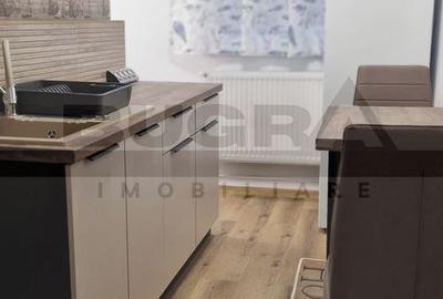 Apartament 3 camere, 61 mp, TOTUL NOU, zona str Horea - 4