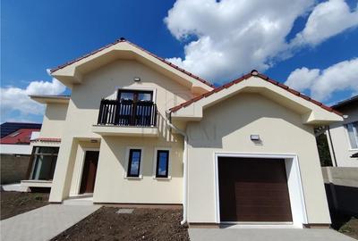 CASA INDIVIDUALA CU GARAJ - ZONA CENTRALA - 162 MP UTILI - 1