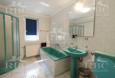 Apartament 4 camere strada Republicii cu gradina mare - 6