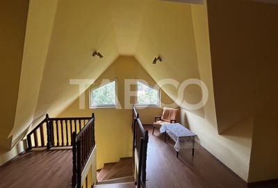 Casa de inchiriat ideala pentru muncitori   5 camere + curte - 18