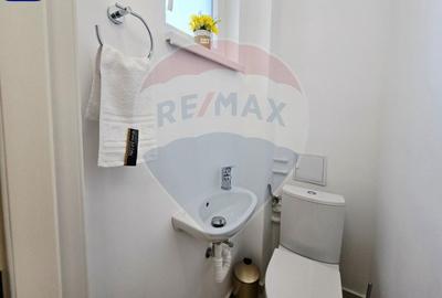 Apartament 4 camere de închiriat – Bd. Unirii / Str. Vulturilor 25 - 17