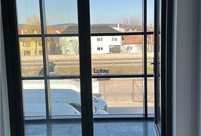 Spatiu Comercial - 230 mp - Showroom - Comert - Servicii - 10