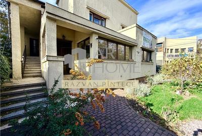 Vanzare vila D+P+1E, Bulevardul Castanilor, Ploiesti - 2