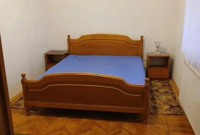 Apartament cu 2 camere nedecomandat, mobilat în Podu Roș