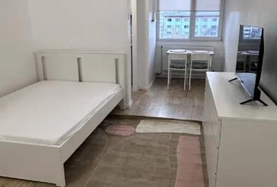 Garsonieră decomandată în Semicentral