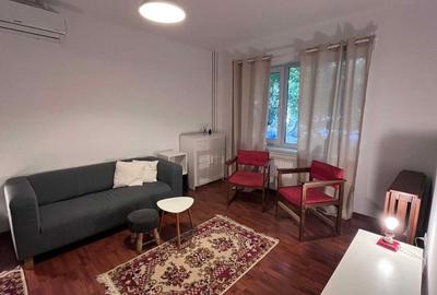 Inchiriere Garsoniera Berceni Metrou Piata Sudului - 1