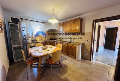 Casa- Podoleni -  jud. Neamt - 11