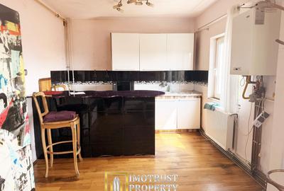 Apartament 3 camere spațios | Etaj 2 | Zonă Tic Tac – Str. Poetului - 2