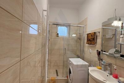 Apartament decomandat 70 mp utili 2 bai pivnita si curte 58 mp Central - 15