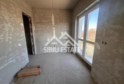 Casa duplex de vanzare 4 camere, 2 bai-s.u. 142 mp. PRET AVANTAJOS - 13
