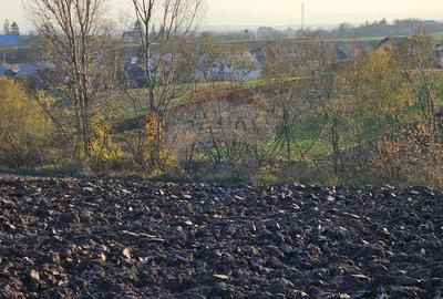 Teren extravilan 6,100mp Stroiesti / Soseaua DN17, Suceava - 17