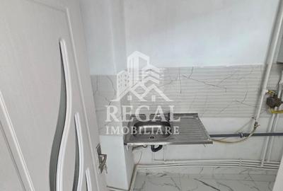 Garsonieră 28 mp + balcon – zona M4 – etaj 1 - 7