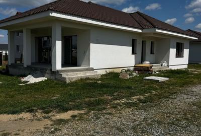 Casa in proces de finisaj de vânzare in Sebeș - 1
