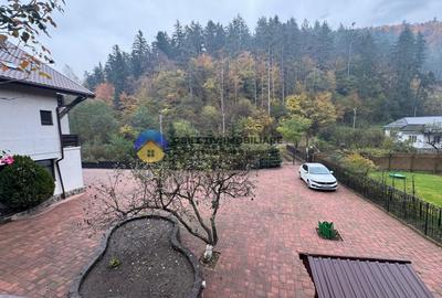 Casa cu posibilitate transformare in pensiune si teren de vanzare Piatra Neamt - 4