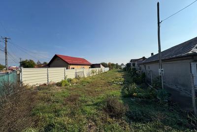 Teren 1000 mp cu Autorizatie valabila de Construire pentru 3 Case P+1 - 2