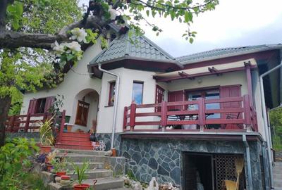 Casă individuală cu 3 camere în Poiana Câmpina