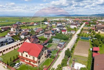 Casă  superba complet utilata teren 660mp - 36