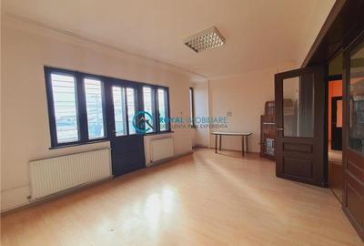 Royal Imobiliare - Vanzare vila zona Rudului - 2