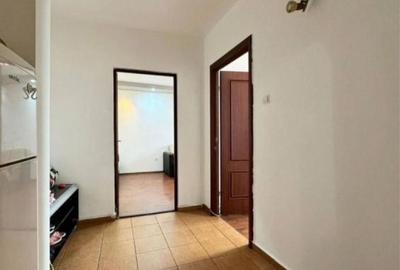 Dristor Mc Donald s,ap 2 camere,bloc 1984, mobilat/125.000euro - 4