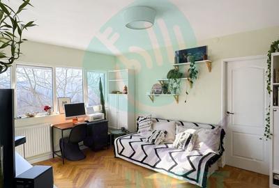 Apartament cu 2 camere semidecomandat, mobilat în Tineretului