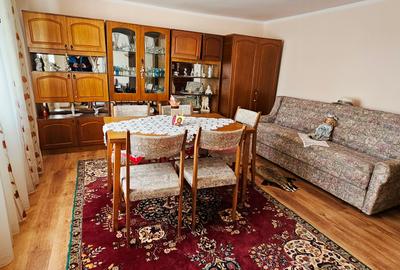 Casă cu 3 camere în 1 Mai