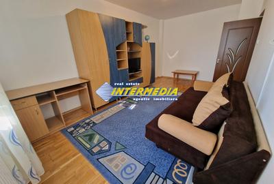 Apartament cu 2 camere decomandat, mobilat în Central