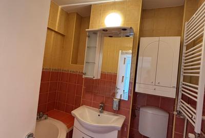 Apartament Calea 13 Septembrie colt cu Str:Sabinelor - 6