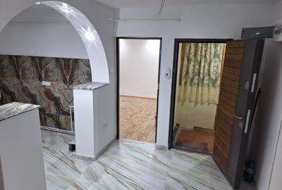 Parcul Nord- 2 camere decomandate- renovat acum, modern - 2