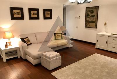 Apartament cu 2 camere decomandat în Arcul de Triumf