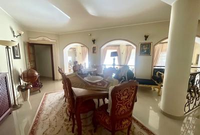 Pipera vila eleganta, spatioasa, garaj, piscina, gradina amenajata - 1