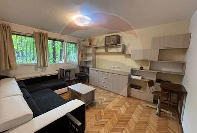 Apartament cu 2 camere de închiriat în zona Drumul Taberei - 1