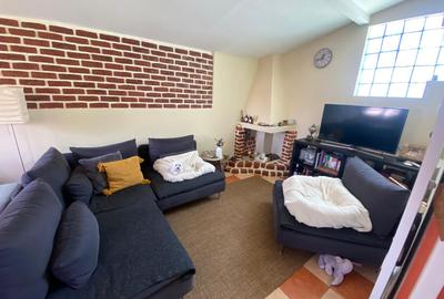 Apartament cu 5 camere decomandat, mobilat în Domenii