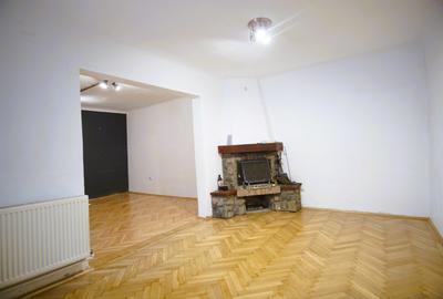 Grivița | Turda | Casă cu GARAJ și curte | Ideal sediu firmă | Renovată recent - 2