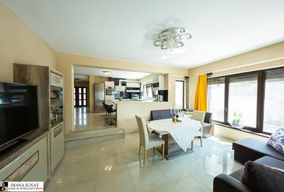 Casa cocheta, 4 dormitoare, 10 min de mers pe jos de Parcul Central Dumbravita - 1