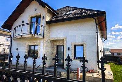 Casa , 5 camere , 157mp, 500 mp teren, zona Dancu - 1
