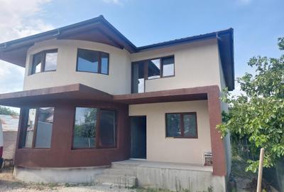 Mihailesti, Vila 7 camere - 12