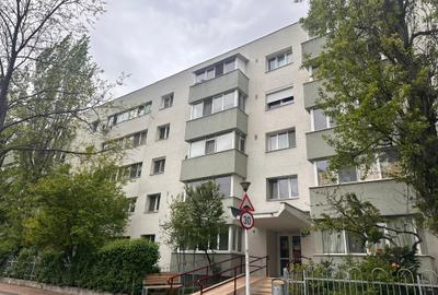 Liviu Rebreanu 1 Decembrie  2 camere - 9