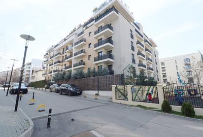 Apartament cu 4 camere decomandat, mobilat în Herăstrău