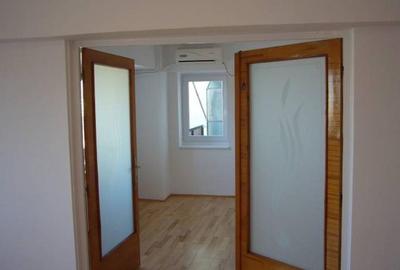 INCHIRIERE DUPLEX 4 CAMERE, Bdul. Unirii 71, NEMOBILAT FINISAT LUX - 12