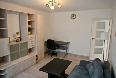 Apartament cu 2 camere decomandat în Crângași