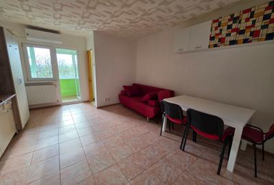 Garsoniera metrou Titan 100metri,bloc reabilitat - 4